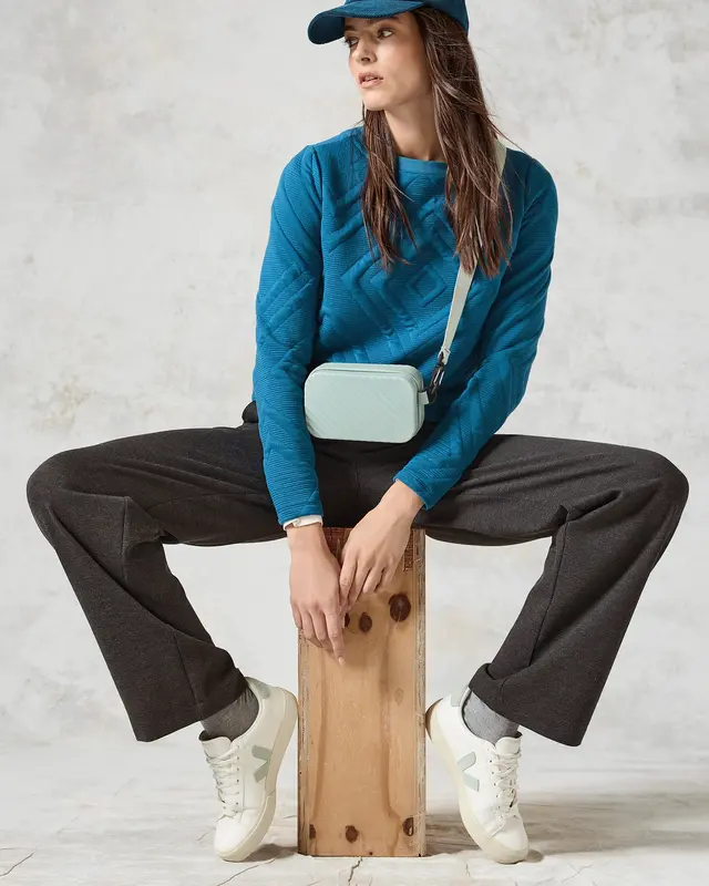 Cecil Shirt mit 3D-Struktur - Celestial Aqua Blue