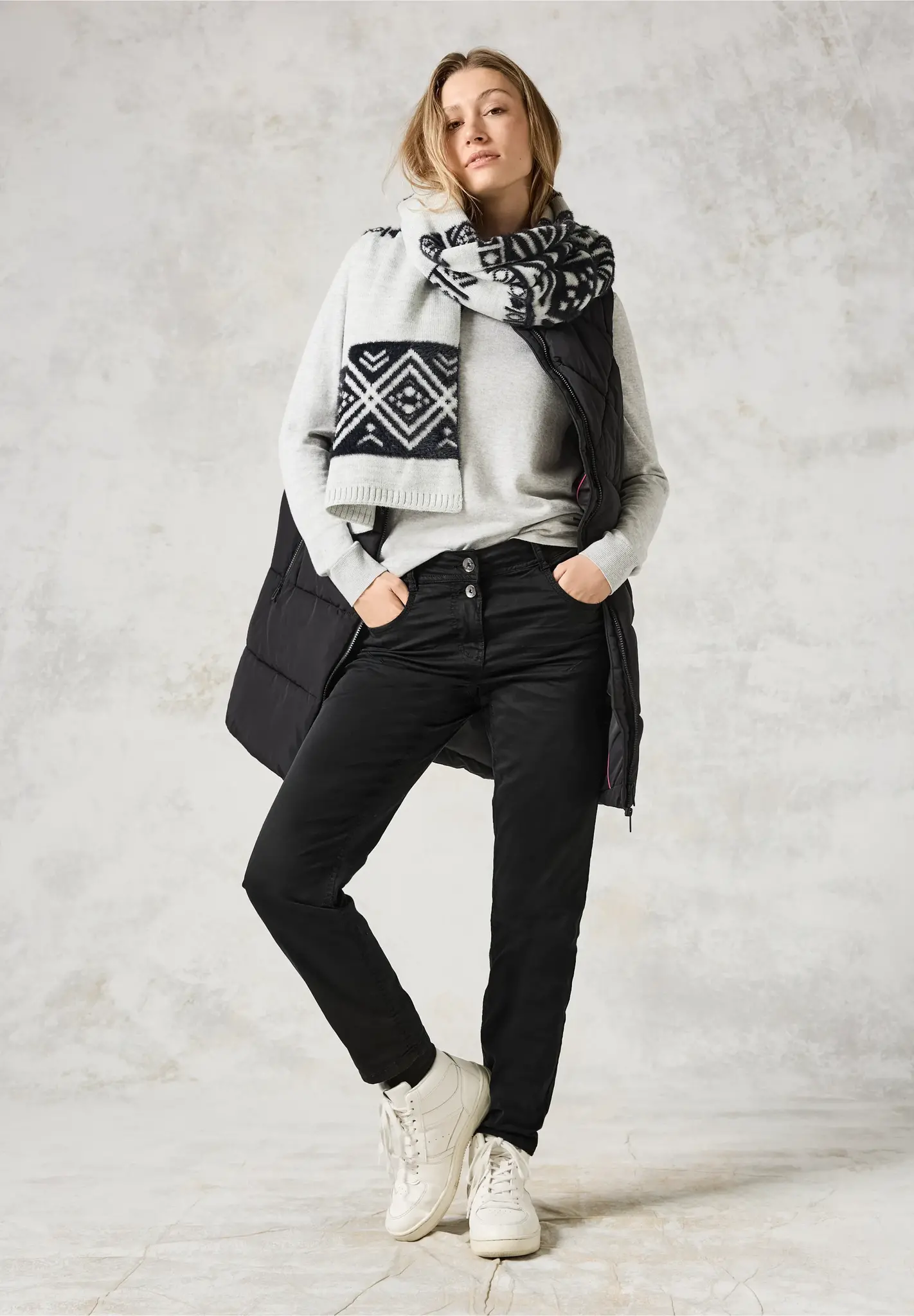 Cecil Casual Broek Scarlett - Deep Charcoal Grey