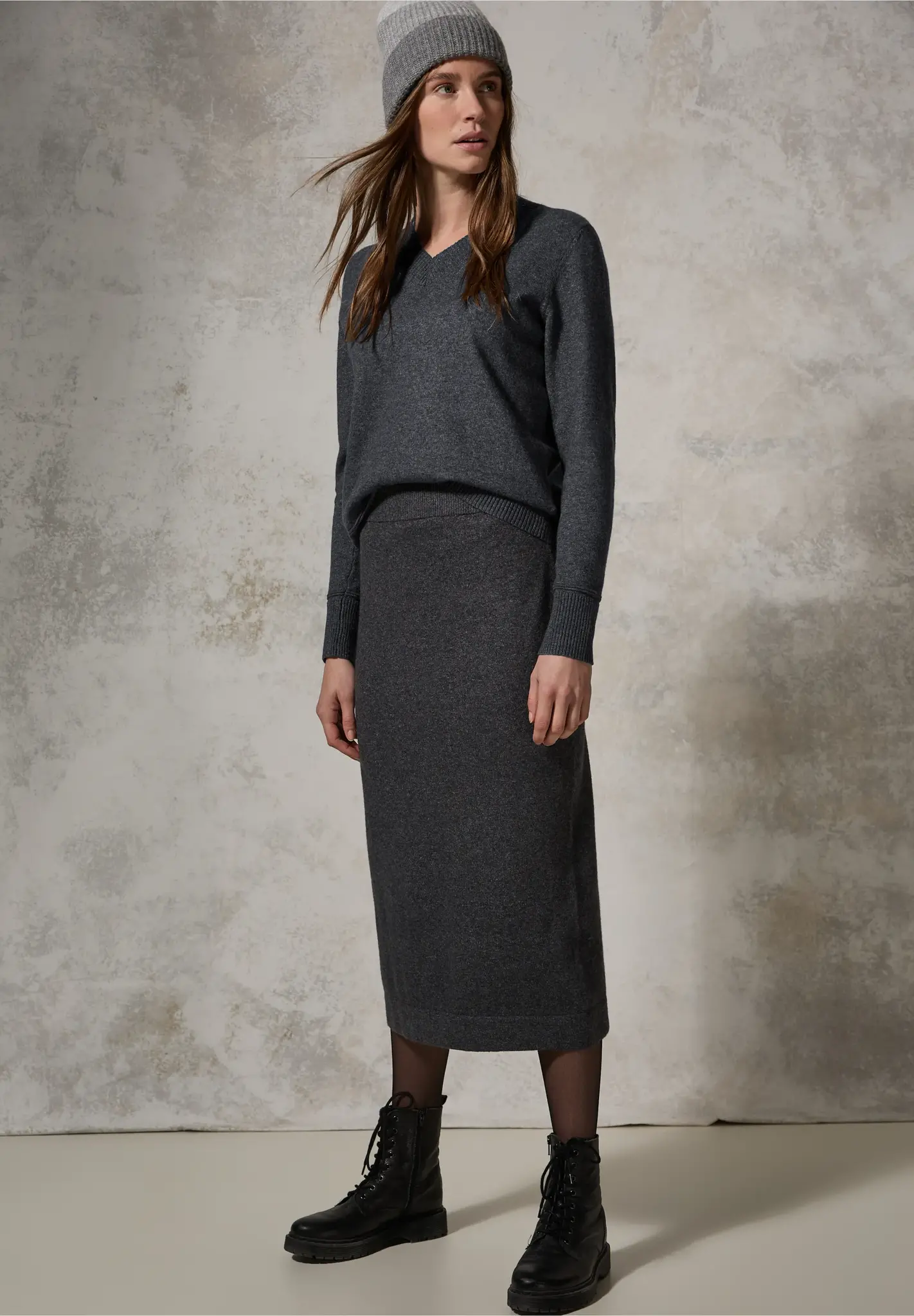 Cecil Short Jumper - Charcoal Grey Melange