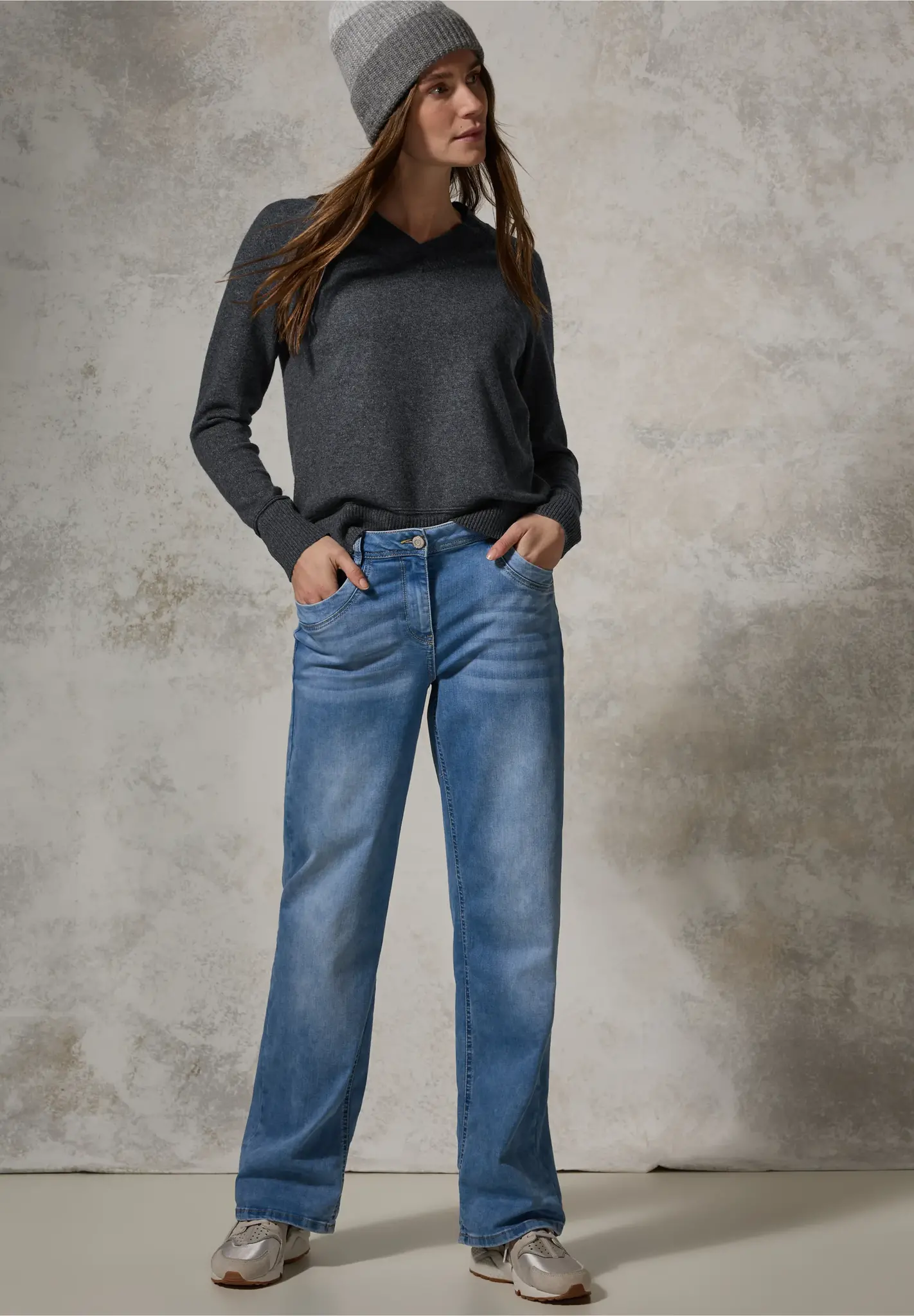 Cecil Short Jumper - Charcoal Grey Melange