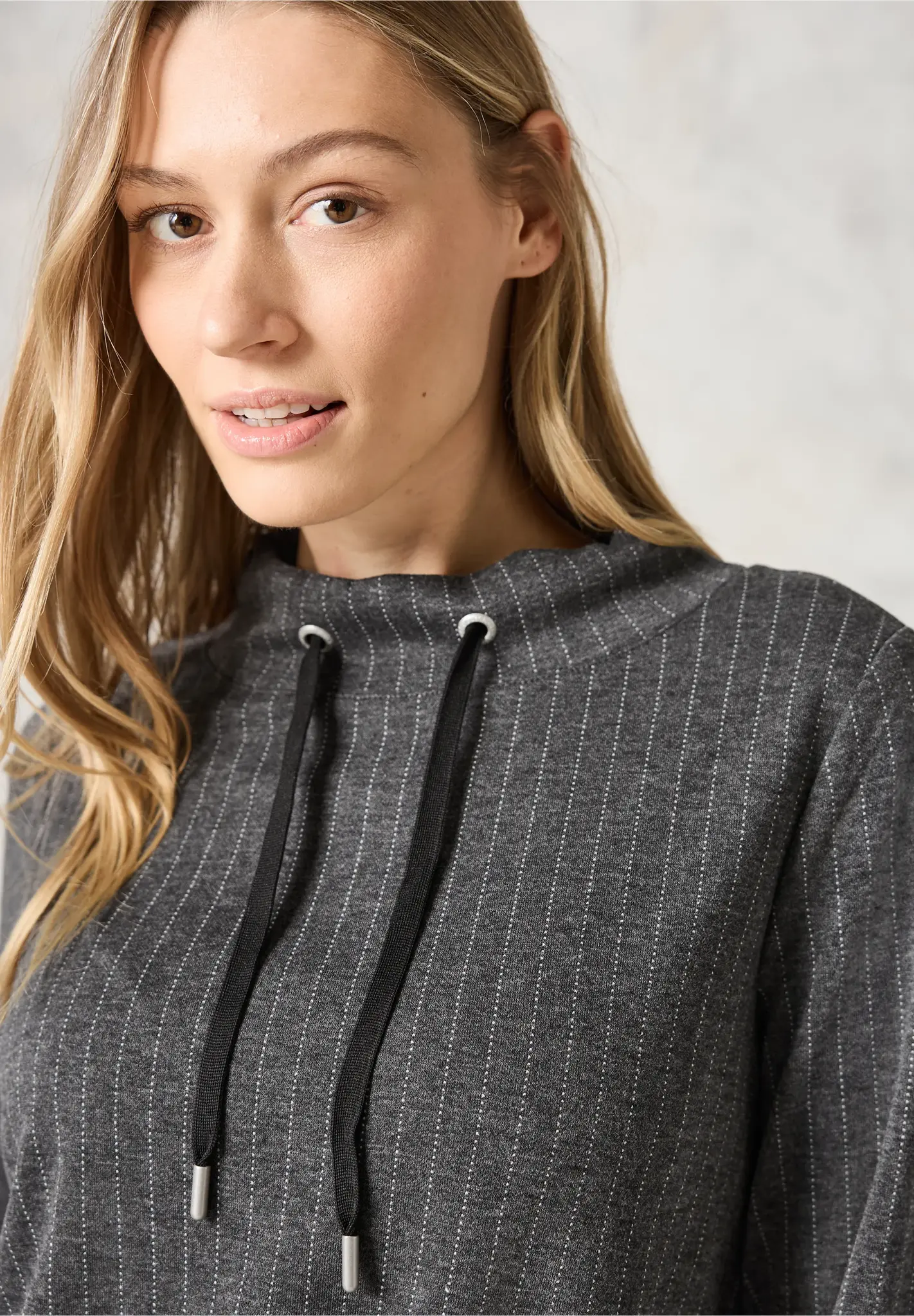 Cecil Shirt in Krijtstreep Look - Dark Grey Melange