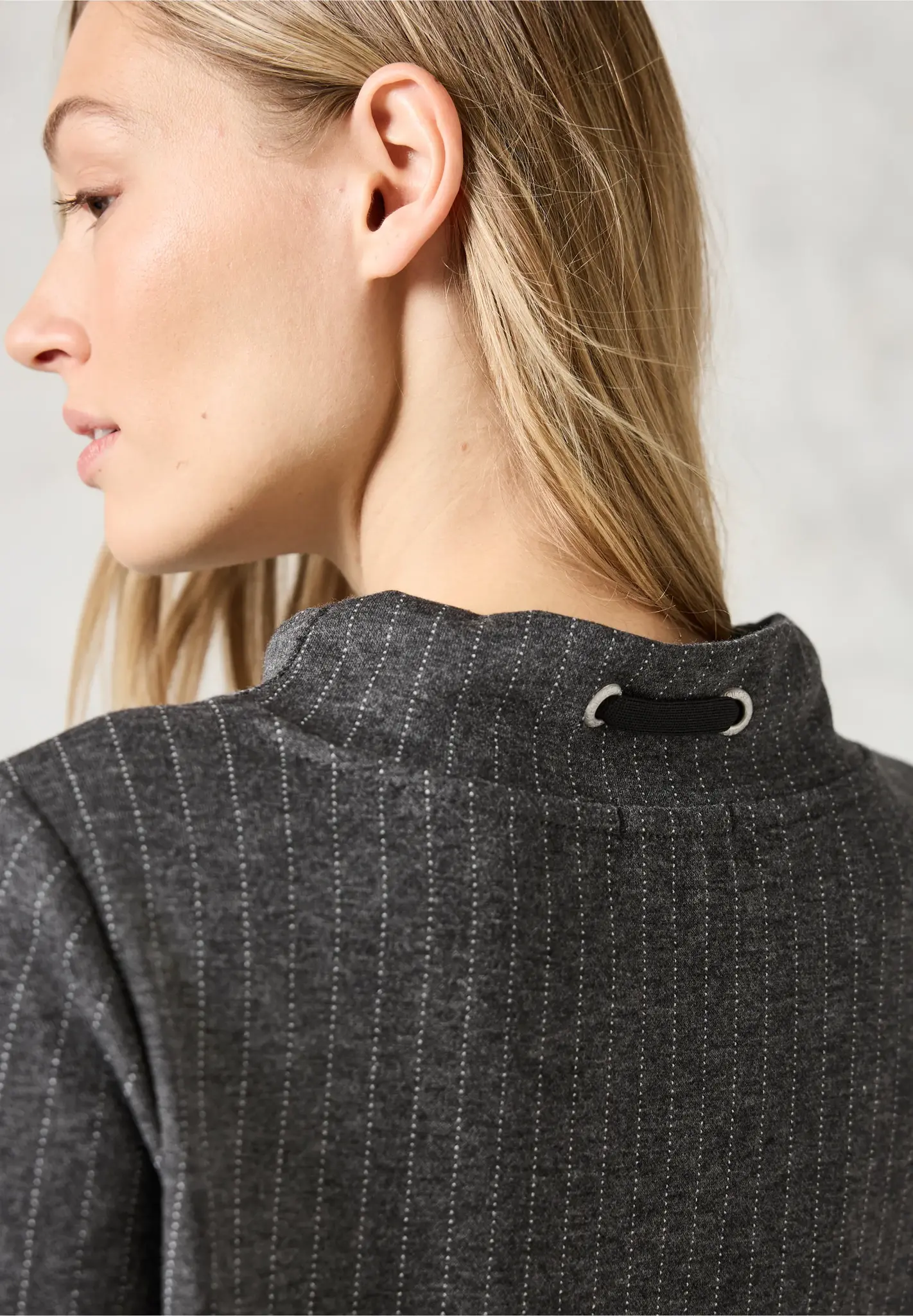 Cecil Shirt in Krijtstreep Look - Dark Grey Melange