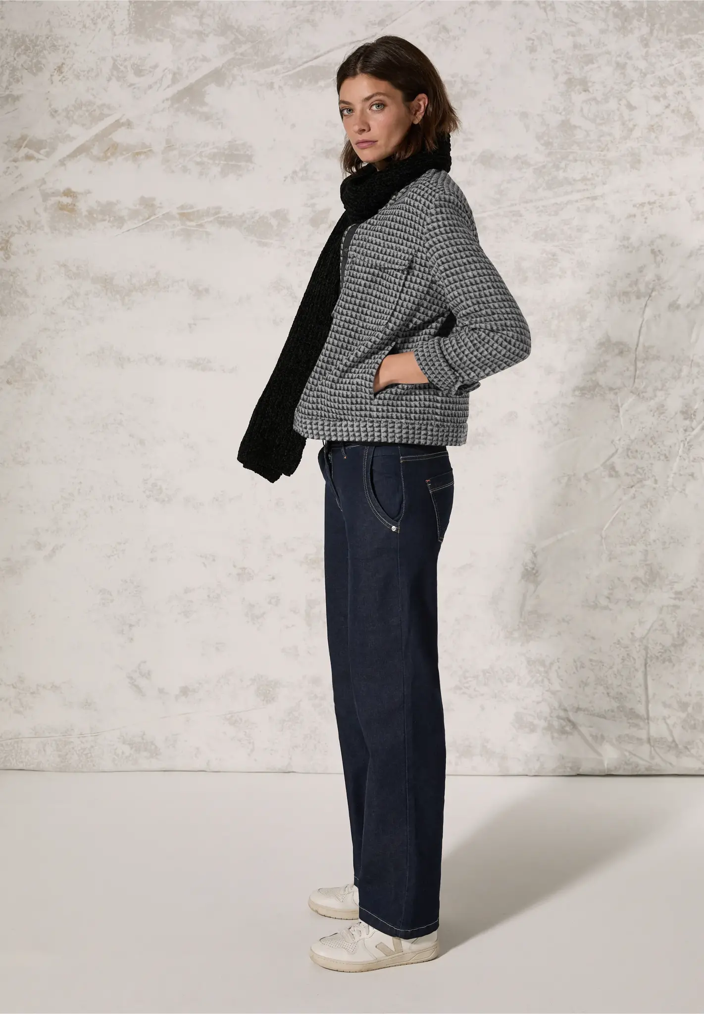 Cecil Kurze Jacquard Jacke - Black