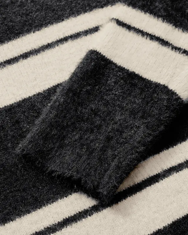 Cecil Gestreifter Pullover - Black