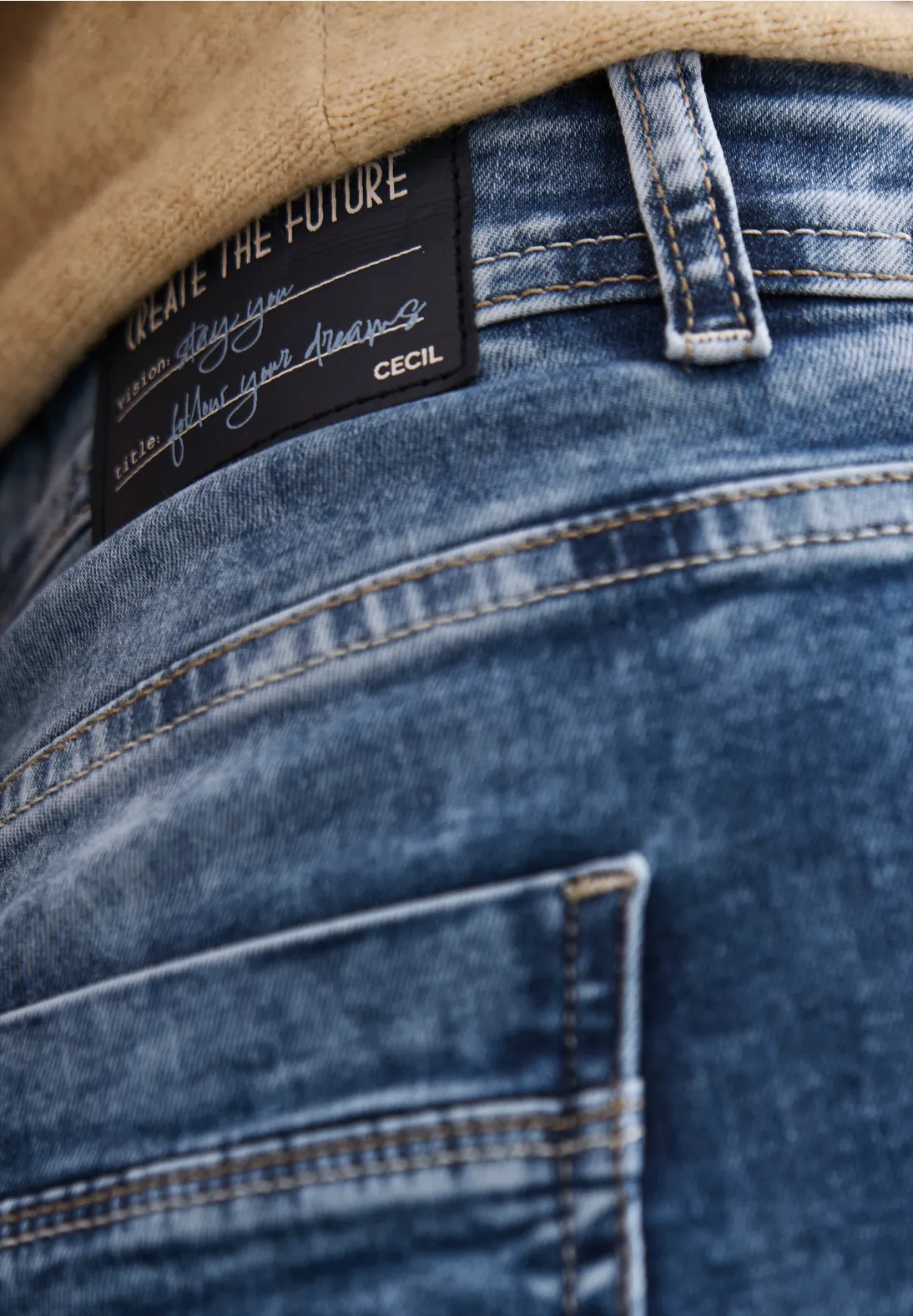 Cecil Bootcut Jeans Toronto - Mid Blue Wash