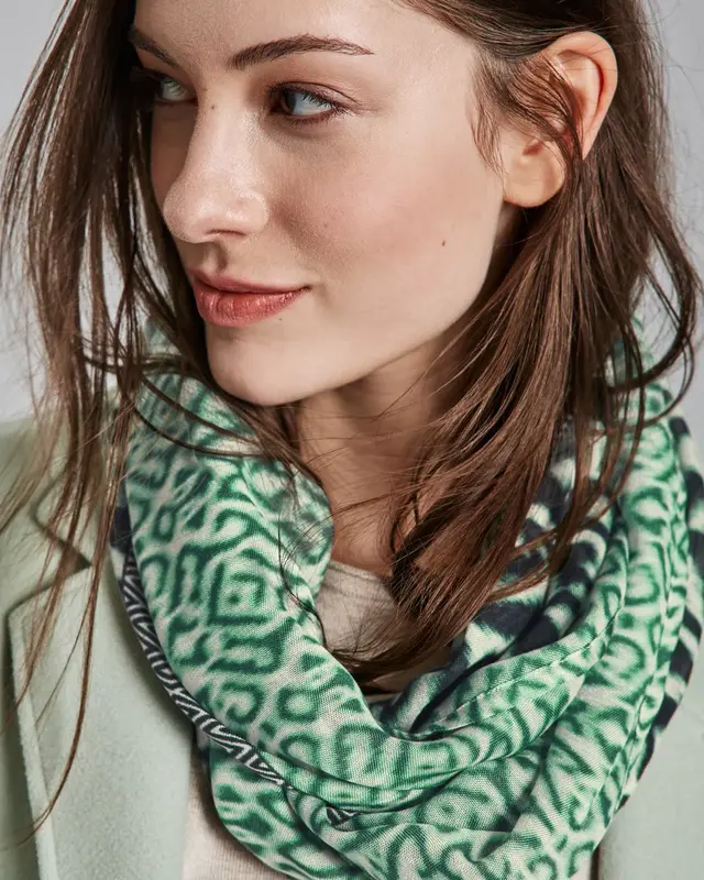 Street One Print Colsjaal - Tendril Green