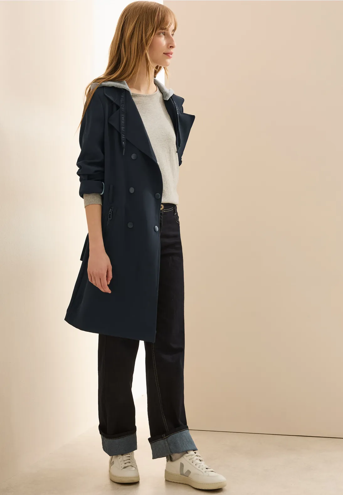 Cecil Trenchcoat met Capcuhon - Dark Navy Blue