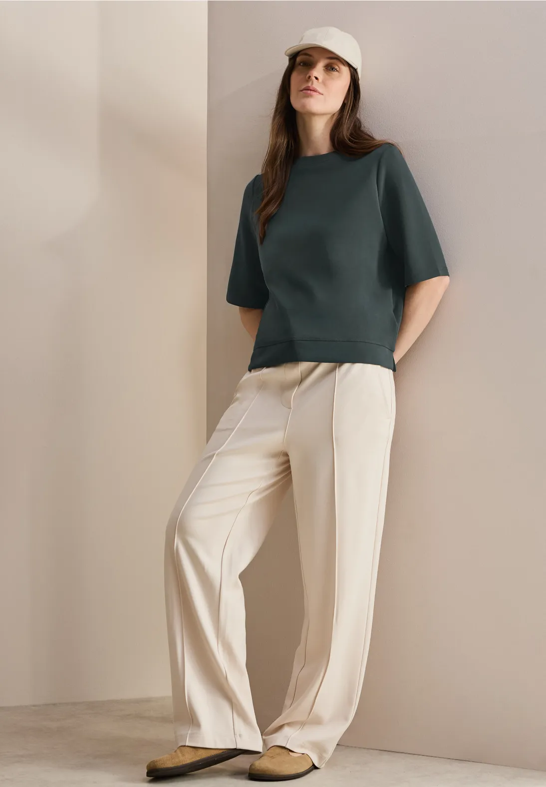 Cecil Shortsleeve Sweatshirt - Slate Khaki