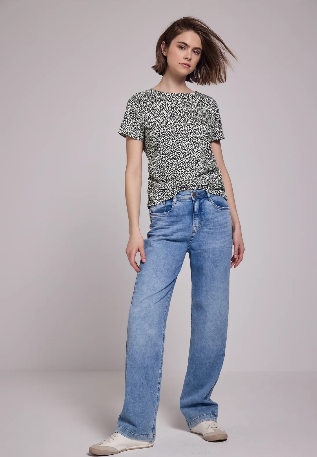 Street One Studio Shirt mit Rückenausschnitt - Desert Pine Green