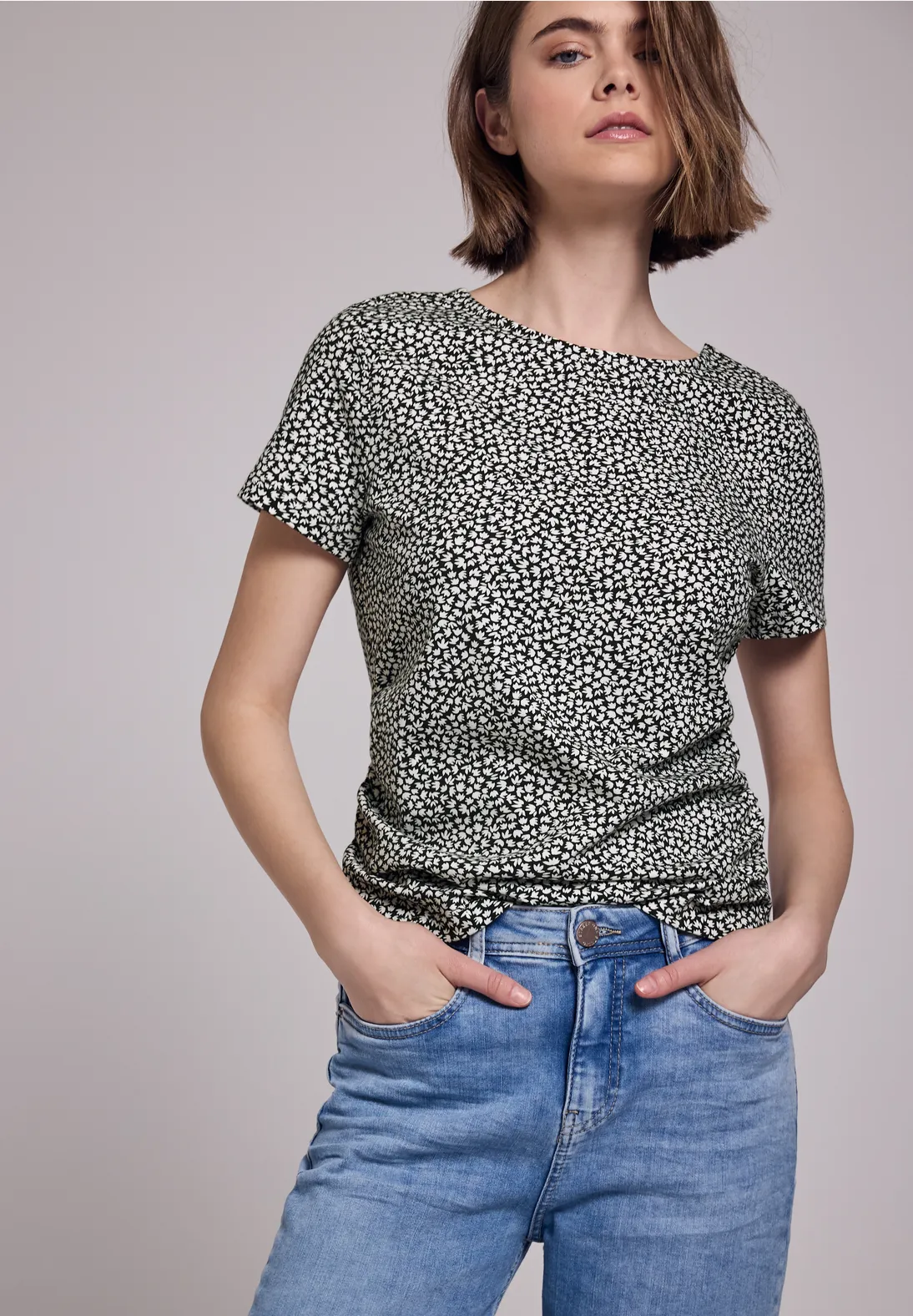 Street One Studio Shirt mit Rückenausschnitt - Desert Pine Green