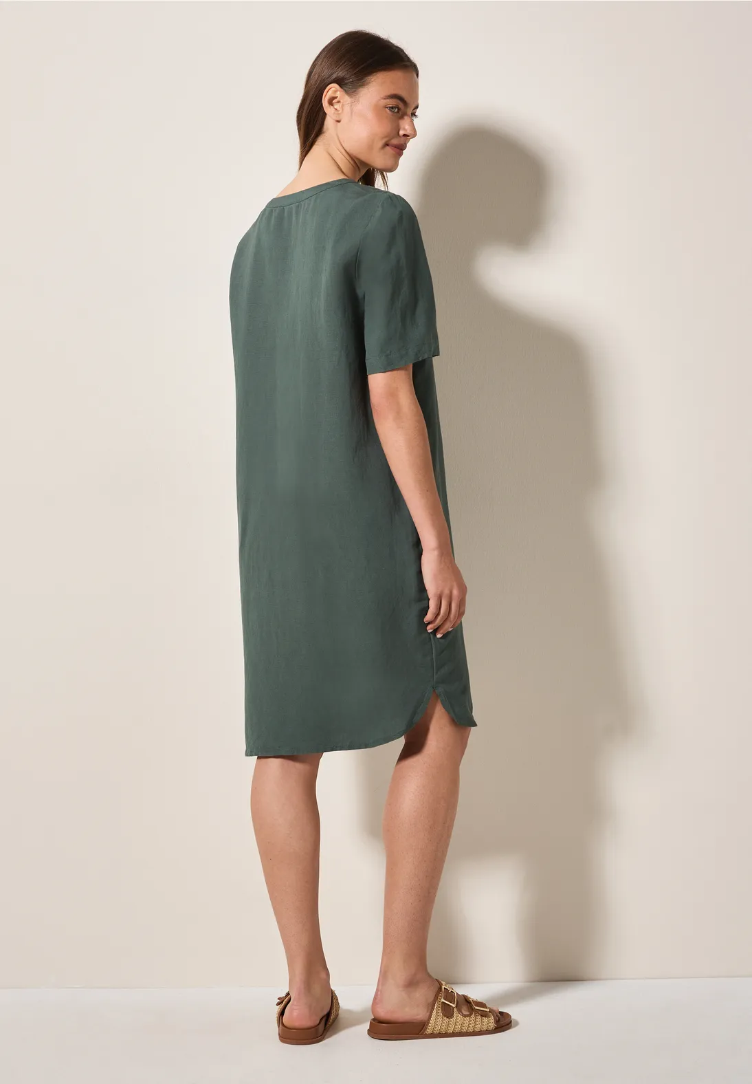 Cecil Split Neck Kleid - Balmy Khaki