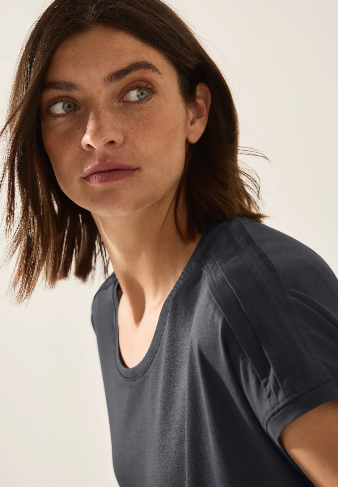 Cecil Shirt in Effen Kleur - Volcanic Grey