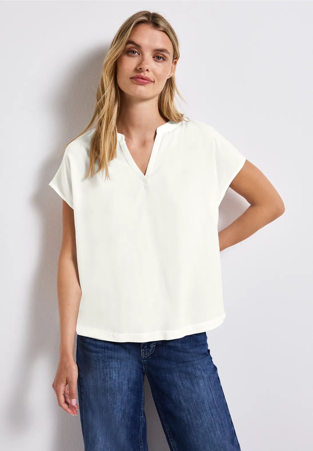 Street One Split Neck Bluse in Unifarbe - Off White