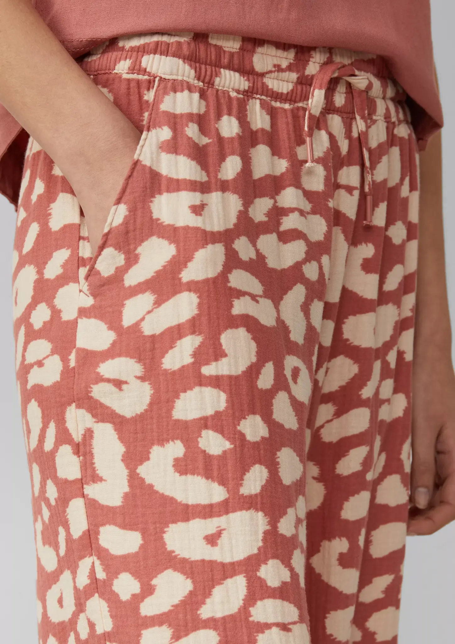 QS by S. Oliver Muslin Wide Leg Hose - Papaya