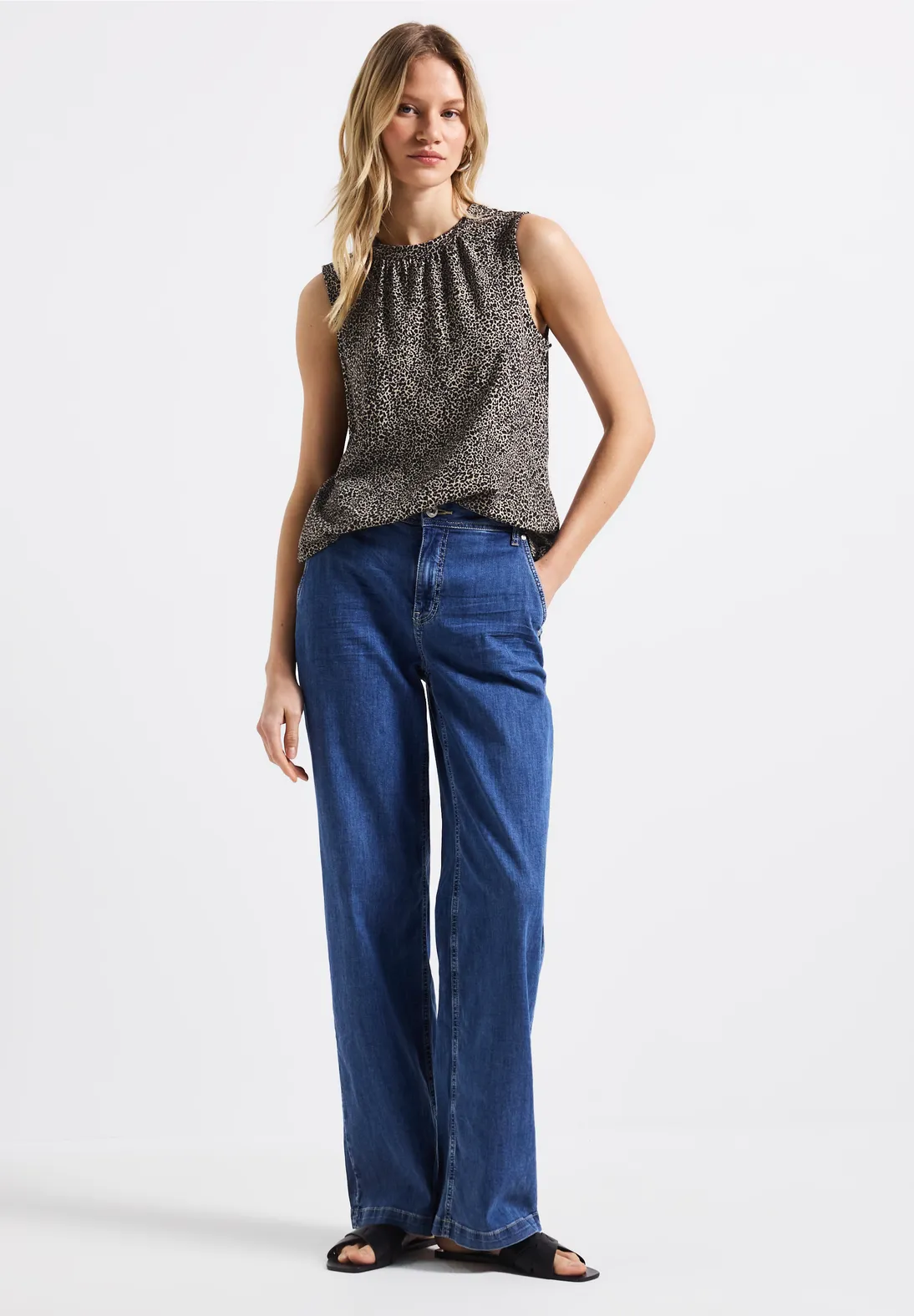 Street One Top with Leo Print - Cotton Cream