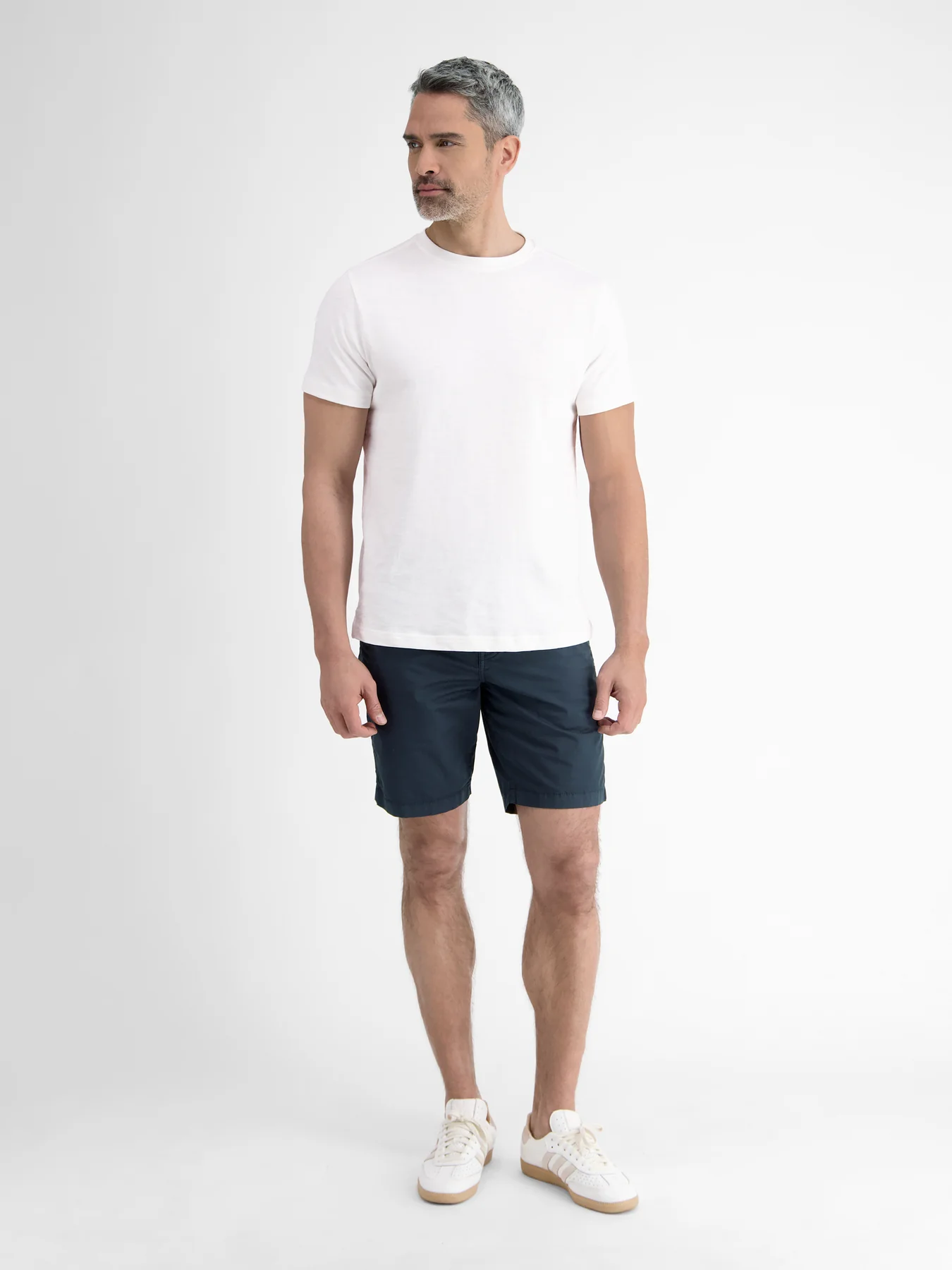 Lerros Bermuda, Ultraleichte Twill Qualität - Classic Navy
