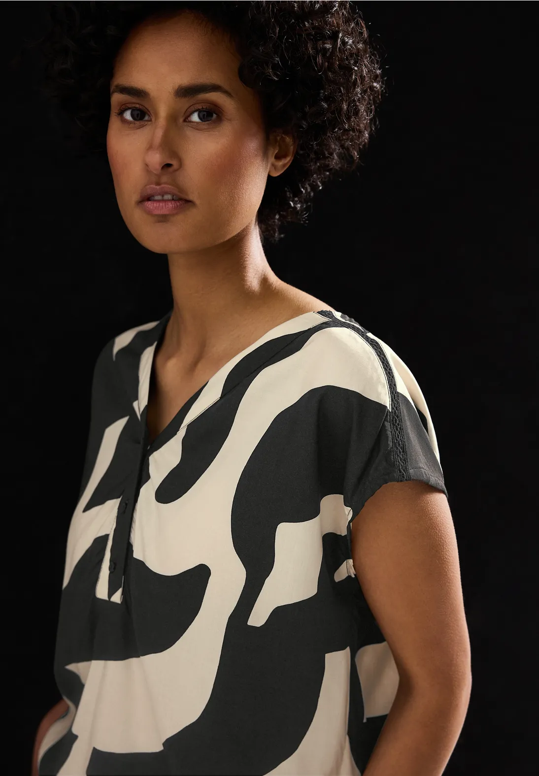 Street One Gemusterte Bluse - Whale Tail Grey