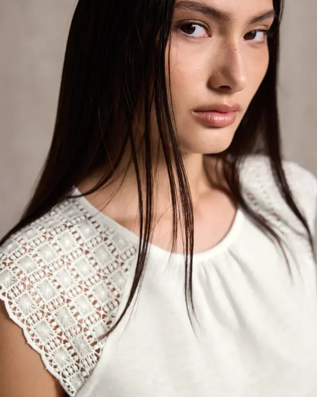 Street One Studio Linen Look Top with Lace - Off White