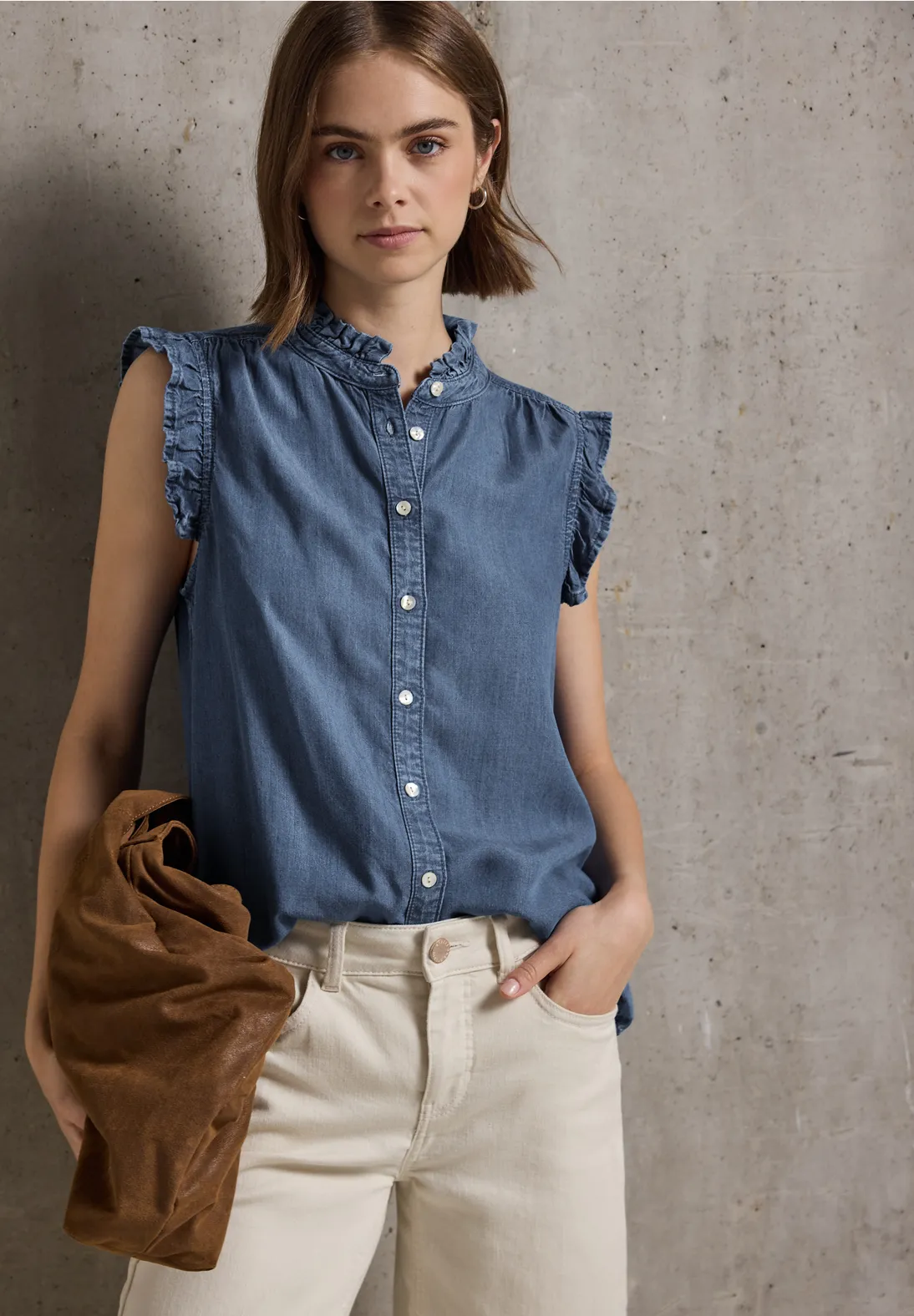 Street One Studio Bluse mit Rüschendetails - Medium Blue Soft Washed