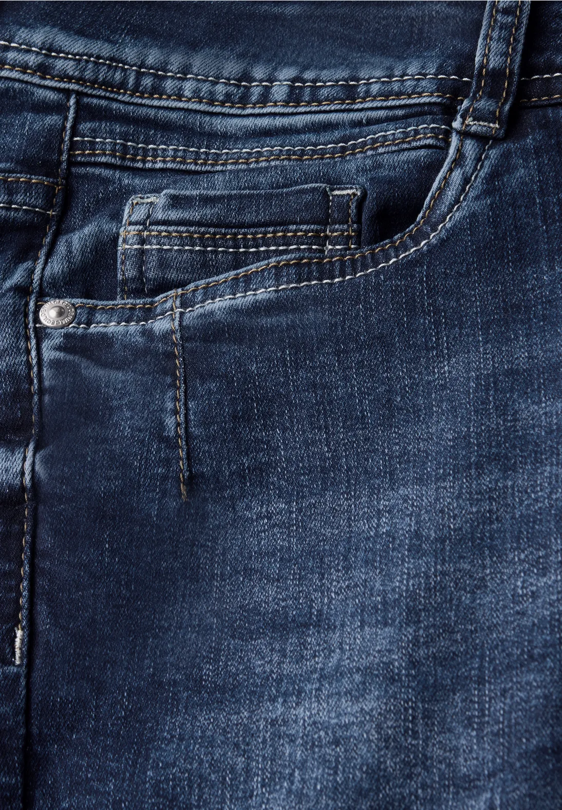 Cecil Casual Fit Jeans Scarlett - Mid Blue Wash