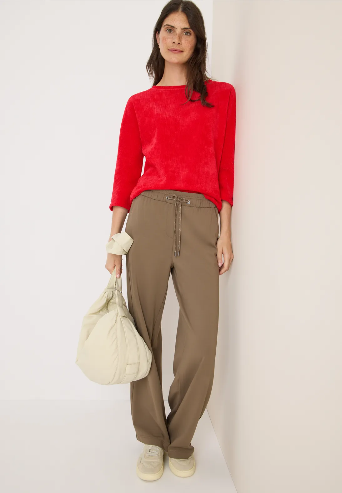 Cecil Cordshirt - Fiery Red