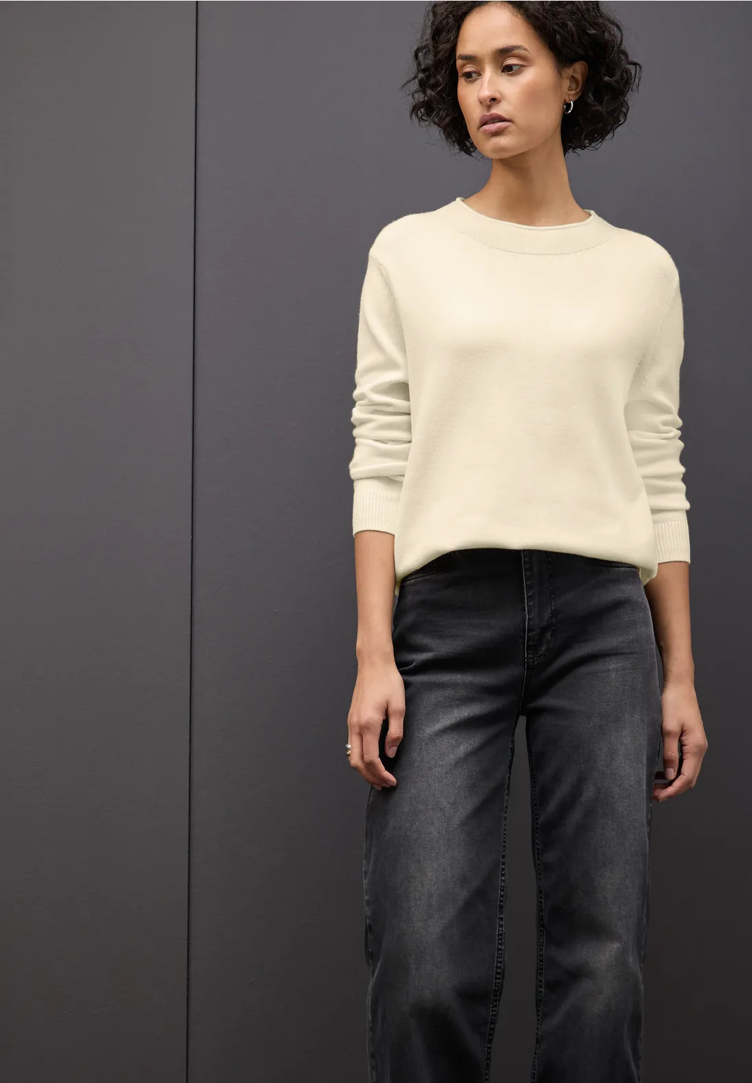 Street One Jumper with Curled Edge - Soft Beige