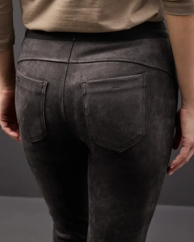 Street One Velours Hose Hope - Darkest Brown