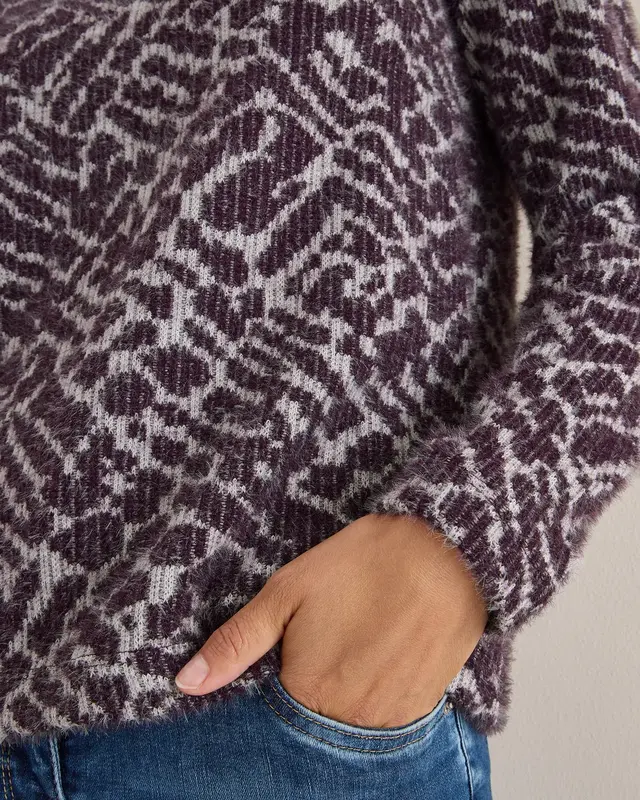 Cecil Jacquard Shirt van Verengaren - Eggplant Red