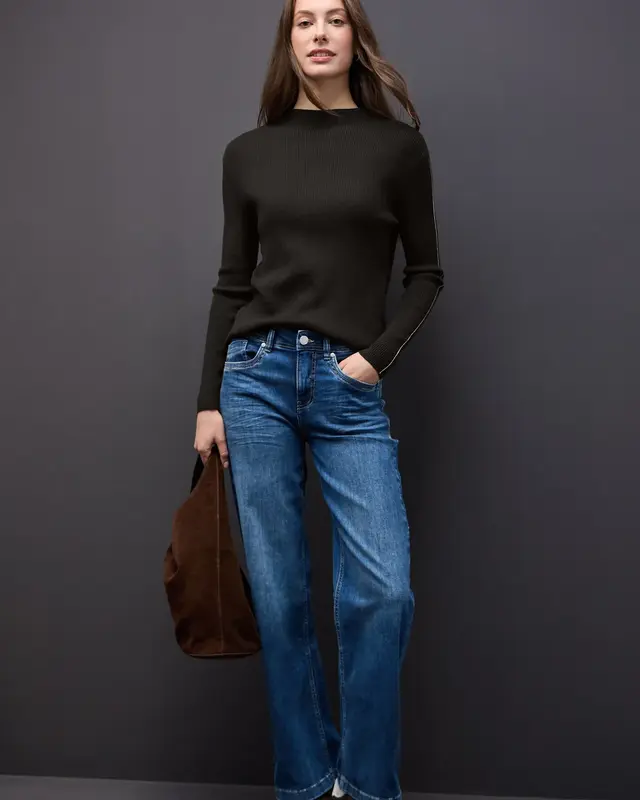 Street One Pullover in Rippstruktur - Darkest Brown