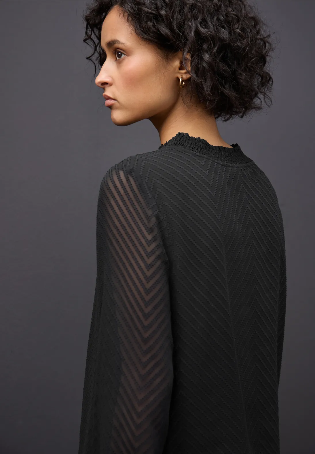 Street One Chiffon Blouse met Smokdetail - Black