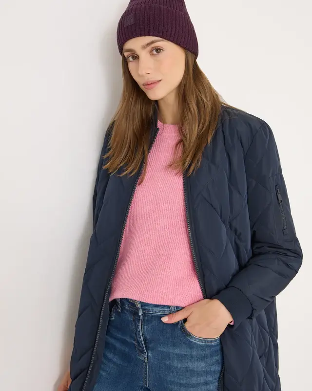 Cecil Beanie - Eggplant Red