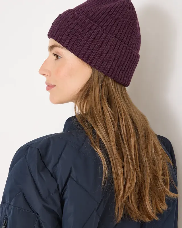 Cecil Beanie - Eggplant Red