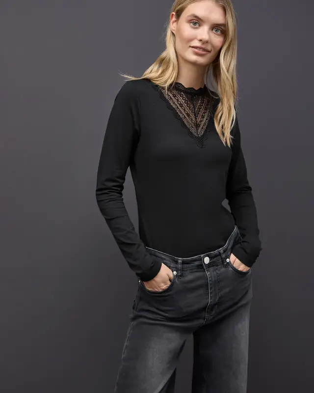 Street One Shirt mit Spitzendetail - Black