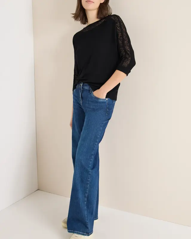 Cecil Batwing Shirt with Mesh - Black