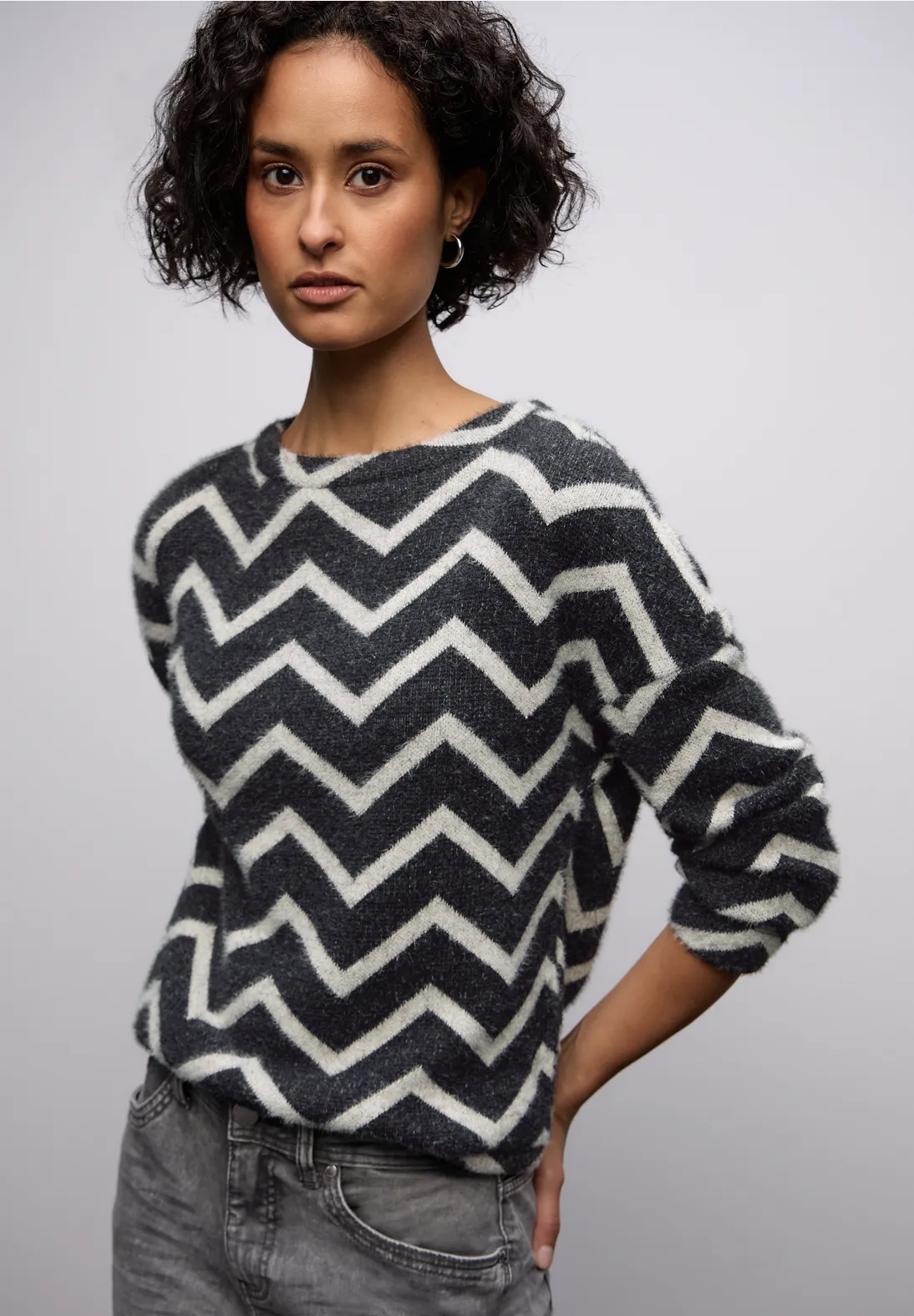 Street One Fluffy Shirt - Black