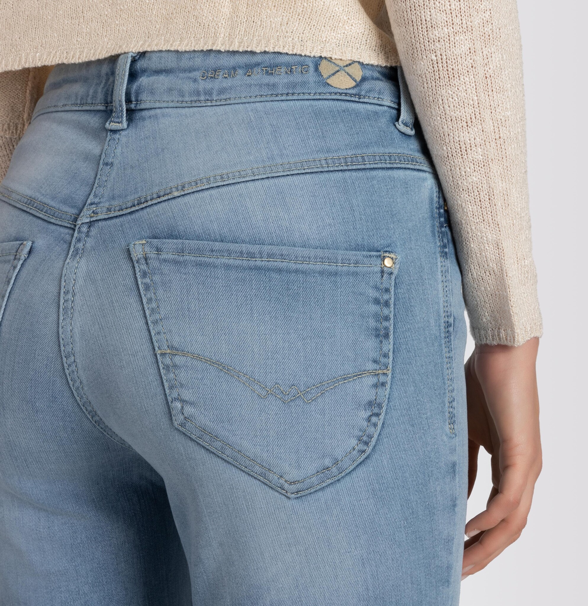 Mac Jeans Dream Jeans Boot Authentic - Summer Blue Clouds Wash