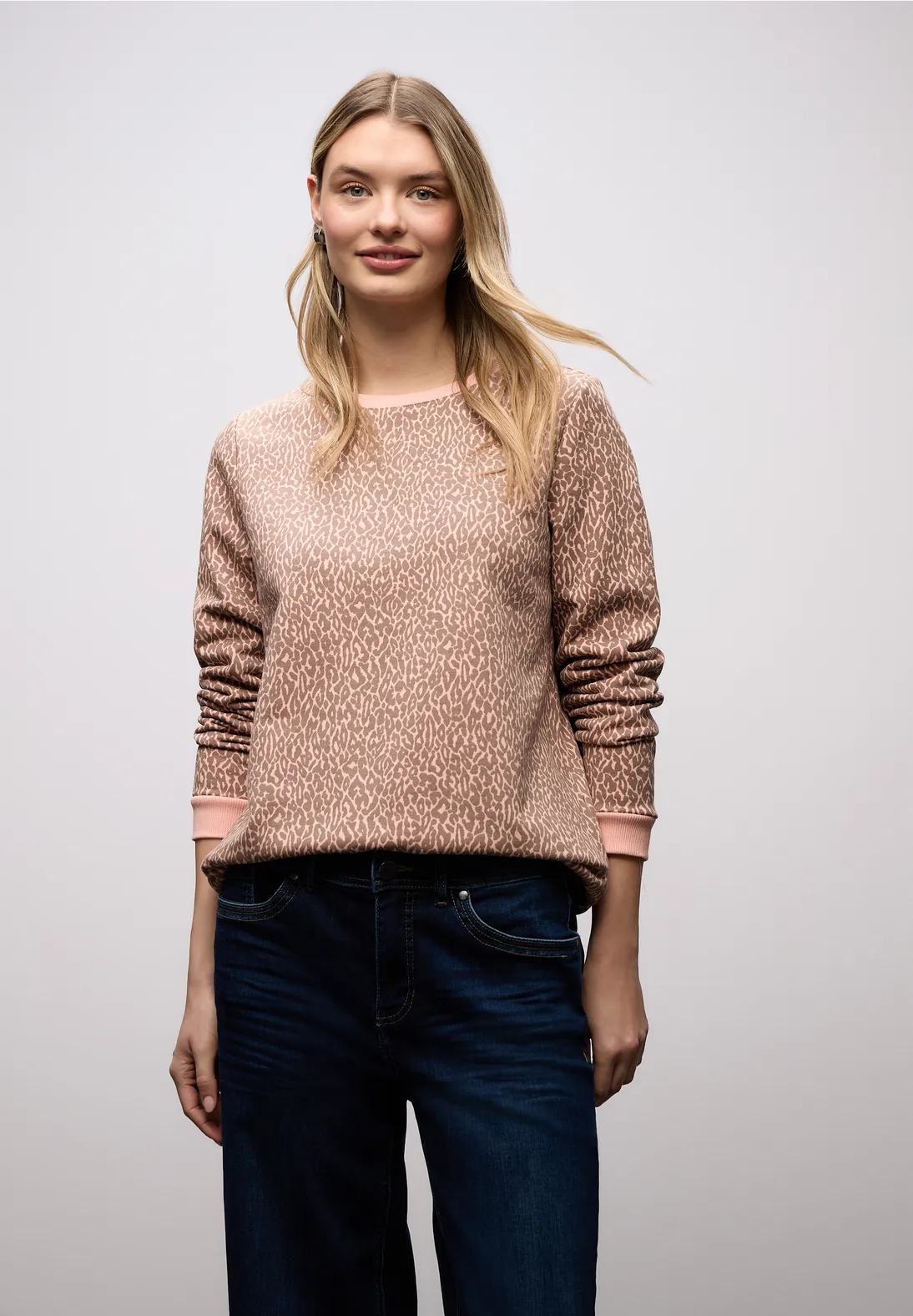 Street One Leo Sweatshirt - Light Apricot
