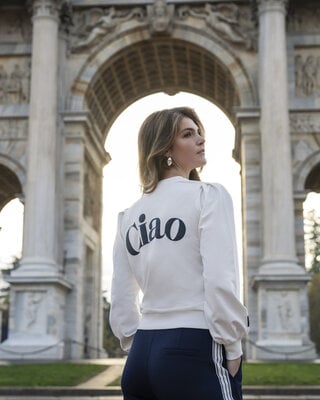 Elvira Collections Backprint Sweater Ciao - Off White