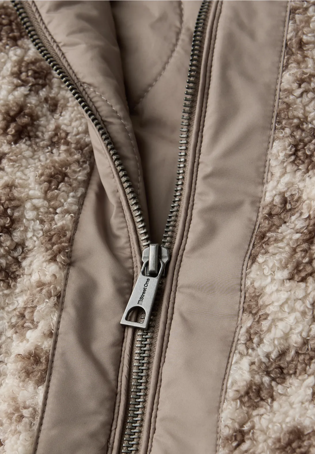 Street One Studio Blouson met Leo Patroon - Cashmere Grey