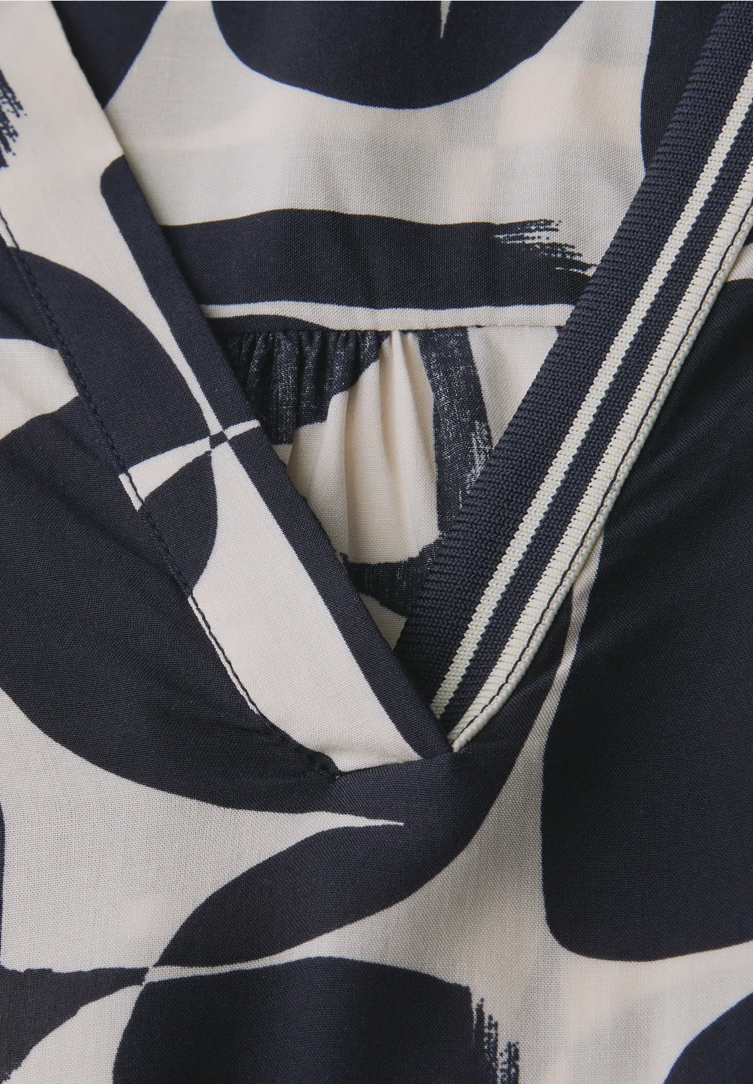 Street One Blouse met Tapedetails - Shadowed Navy