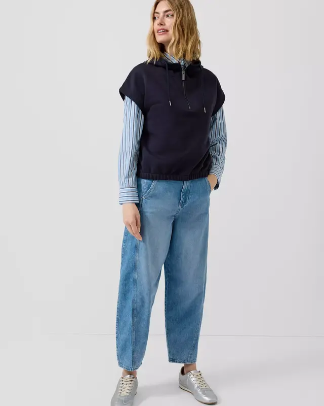 S. Oliver Relaxed Fit Ankle Jeans - Blue