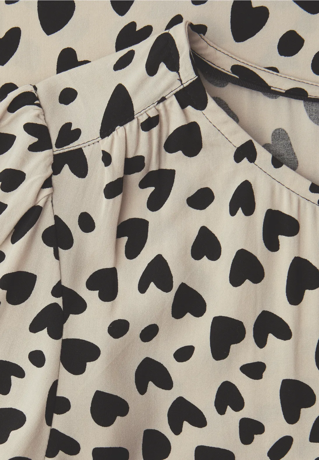 Street One Studio Blouse met Hartjes - Stone Sand