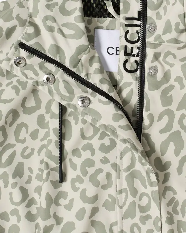 Cecil Windjacke mit Kapuze - Chlorella Green