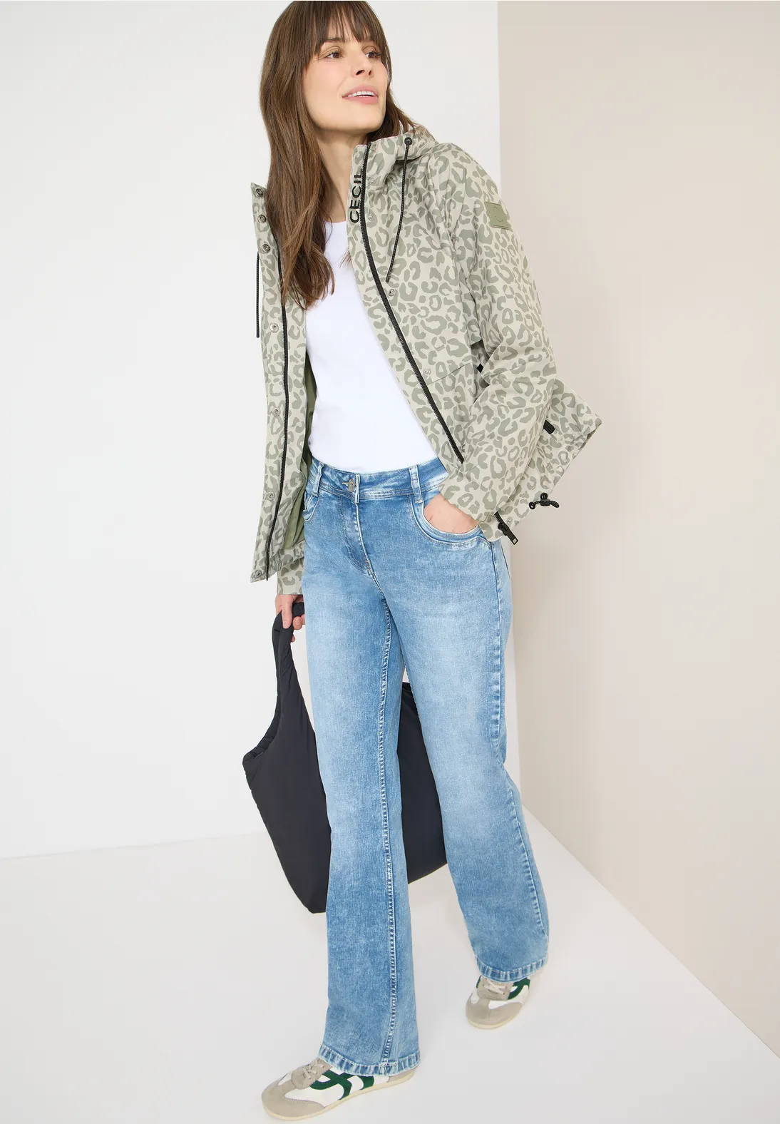 Cecil Windjacke mit Kapuze - Chlorella Green