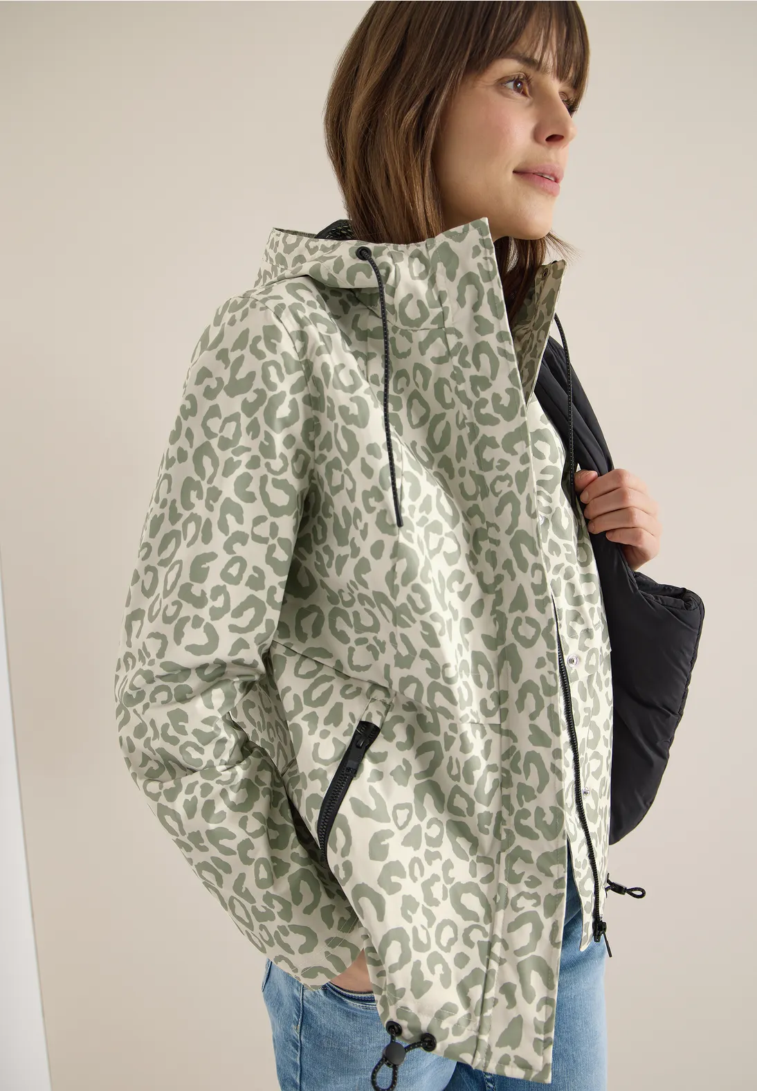 Cecil Windjacke mit Kapuze - Chlorella Green