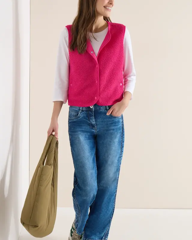 Cecil Weste mit Knopfleiste - Beetroot Pink