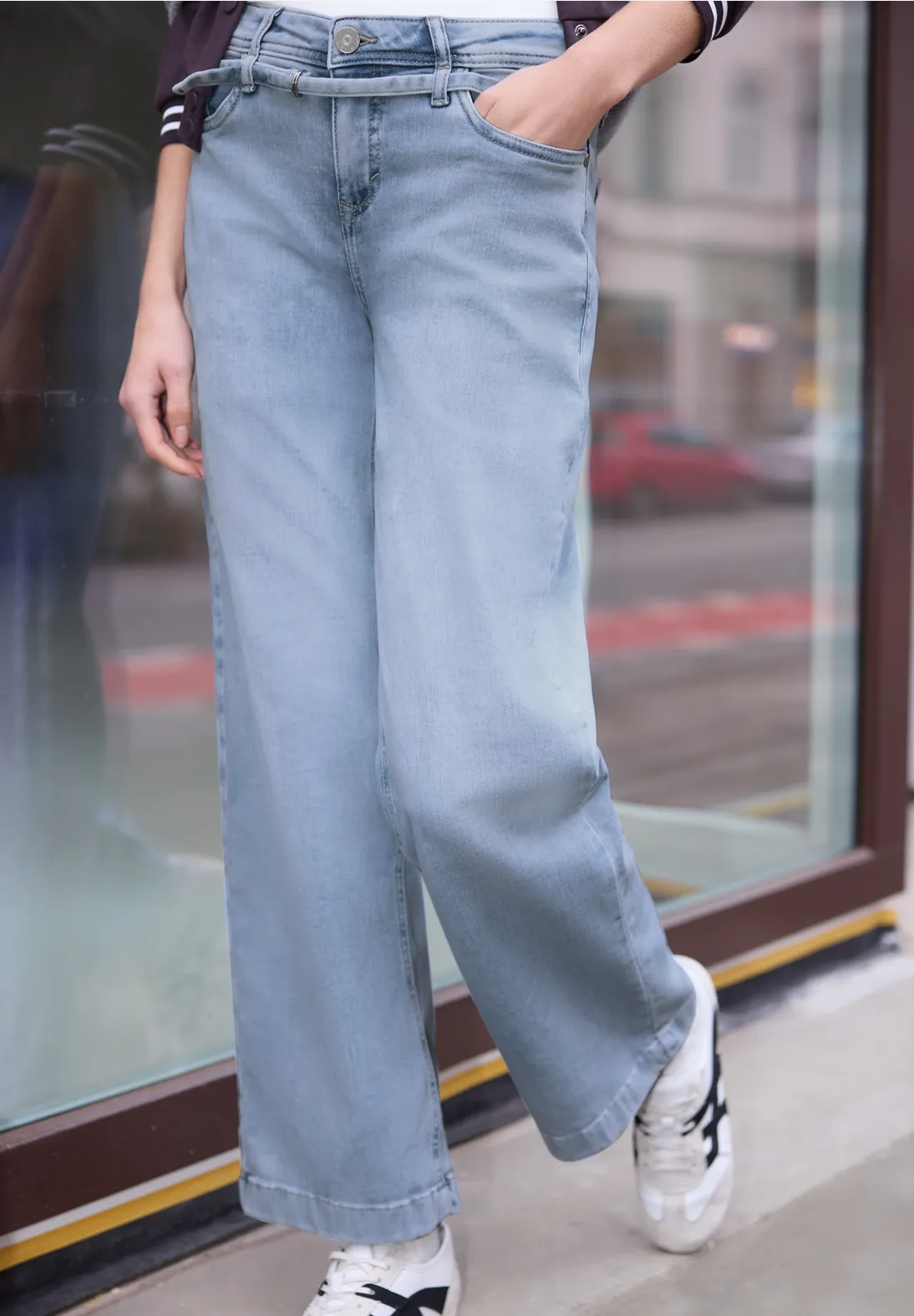 Street One Studio Wide Leg Jeans - Light Blue Wash