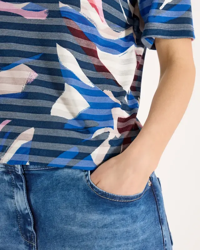 Cecil Burn-Out Shirt - Universal Blue