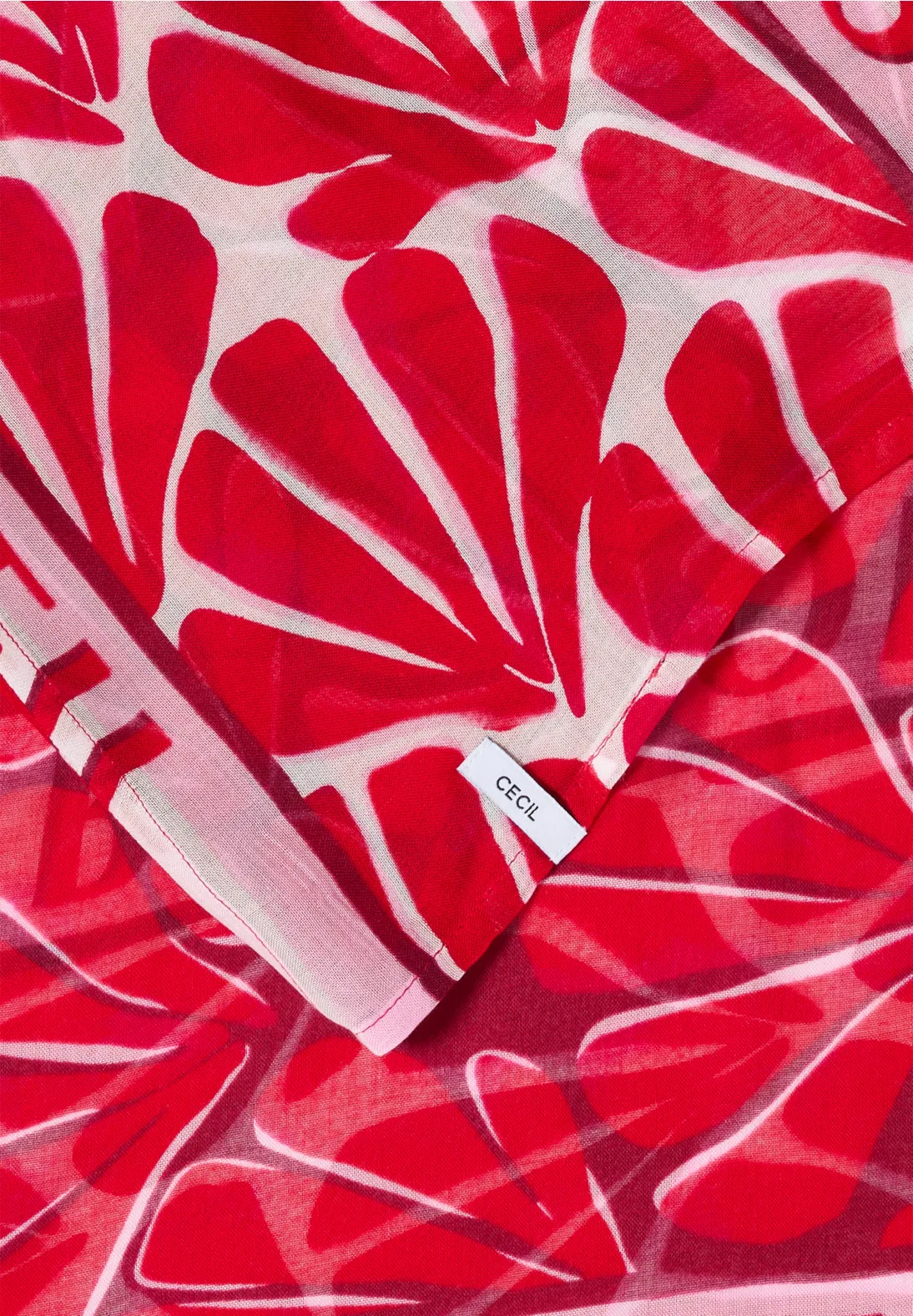 Cecil Loop Scarf with Print - Glazed Apple Red