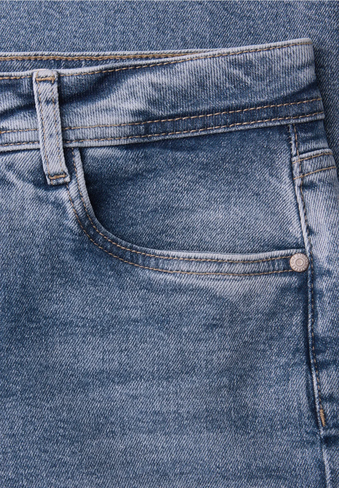 Street One Studio Straight Leg Jeans - Medium Blue Authentic Wash